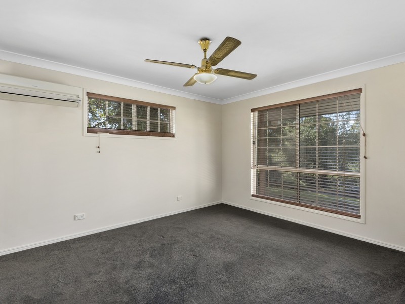 30 Nottingham Drive, Mount Hallen QLD 4312