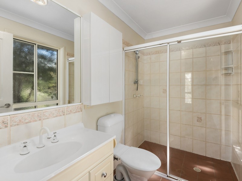 30 Nottingham Drive, Mount Hallen QLD 4312