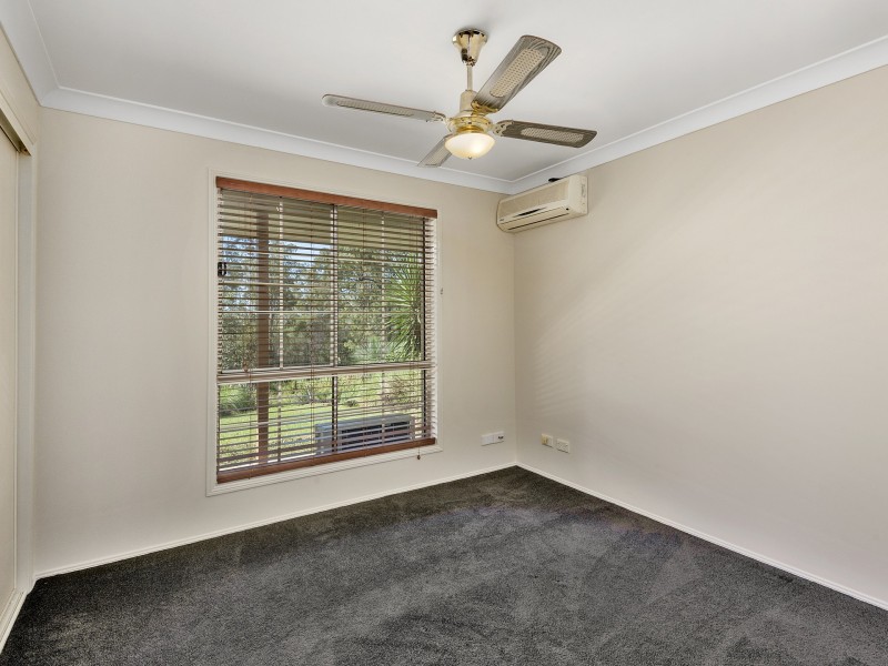 30 Nottingham Drive, Mount Hallen QLD 4312