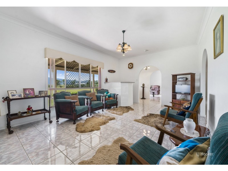 216 Lower Cressbrook Road, Cressbrook QLD 4313