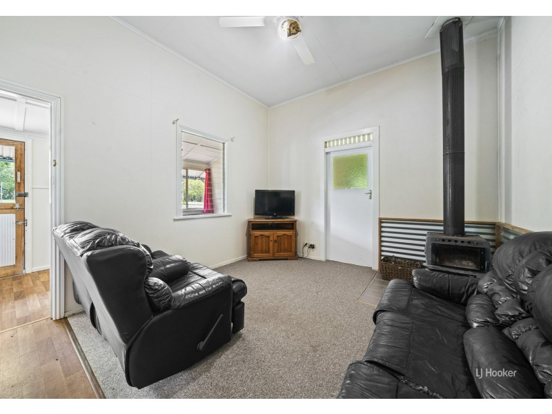 5 Scott Street, Benarkin QLD 4306