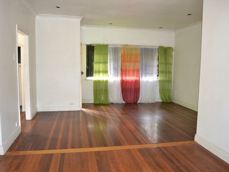 19 William street, Linville QLD 4306