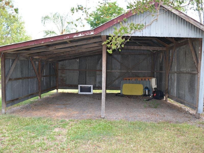 19 William street, Linville QLD 4306