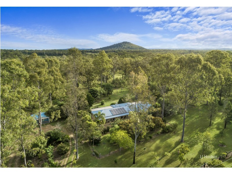 17 Windsor Drive, Mount Hallen QLD 4312