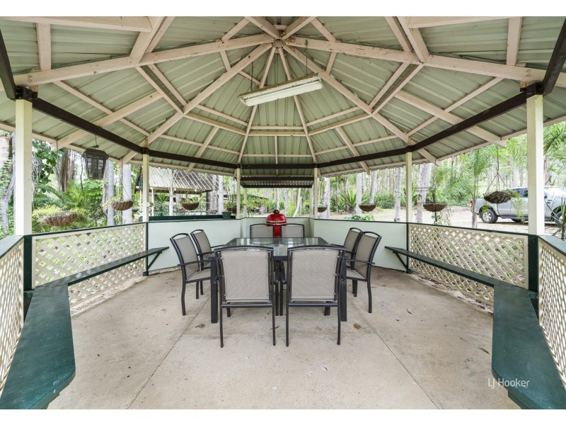 415 Willaura Drive, Mount Hallen QLD 4312