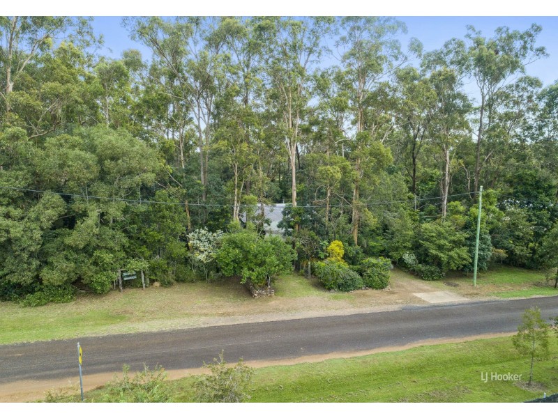 35 Blackbutt Street, Blackbutt QLD 4306