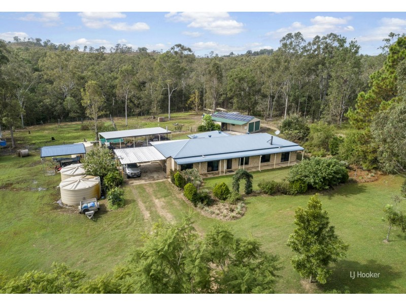 29 Pine Crescent, Esk QLD 4312