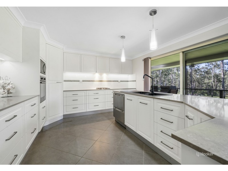 758 Old Esk Road, Taromeo QLD 4306