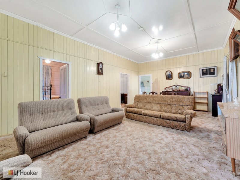 57 Charles Street, Toogoolawah QLD 4313
