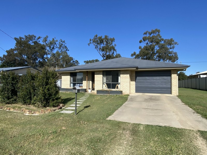 23 Ivory Creek Road, Toogoolawah QLD 4313
