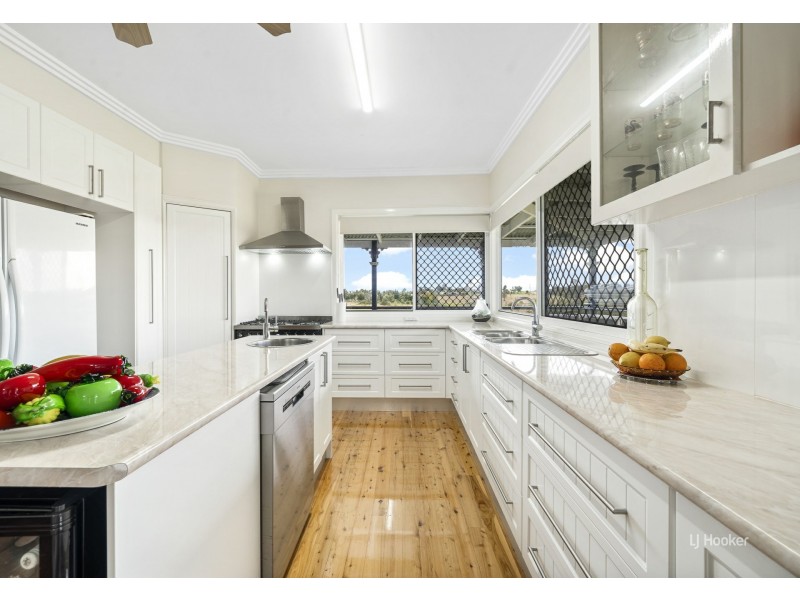 124 Sutherland Drive, Taromeo QLD 4306