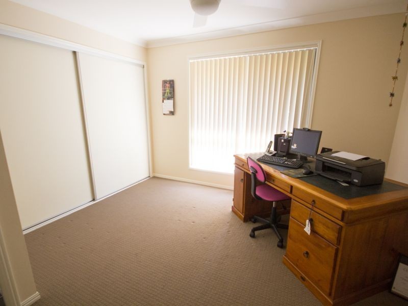 6 Elizabeth Street, Esk QLD 4312