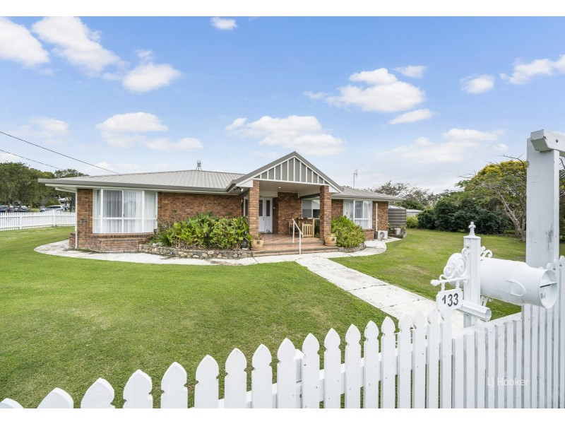 133 Cressbrook Street, Toogoolawah QLD 4313