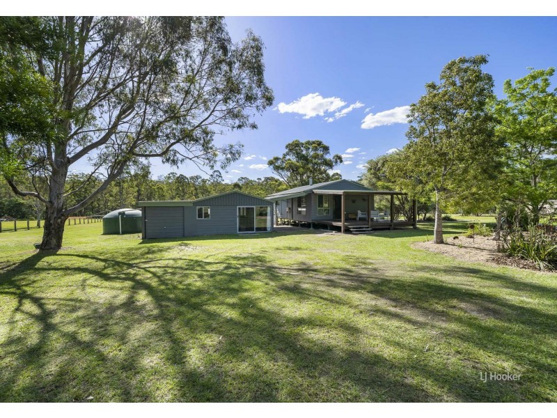 125 Martin Crescent, Benarkin North QLD 4306