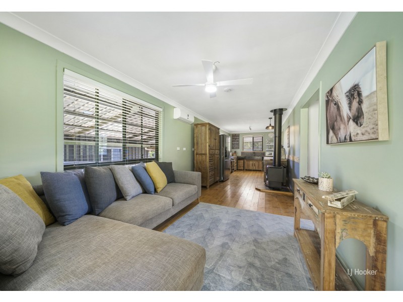 125 Martin Crescent, Benarkin North QLD 4306