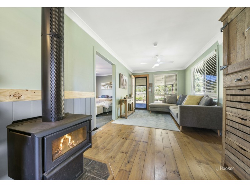 125 Martin Crescent, Benarkin North QLD 4306