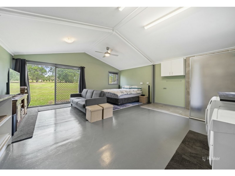 125 Martin Crescent, Benarkin North QLD 4306