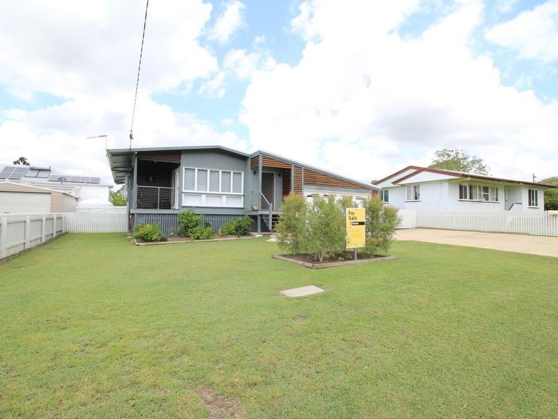 10 Pryde Street, Esk QLD 4312