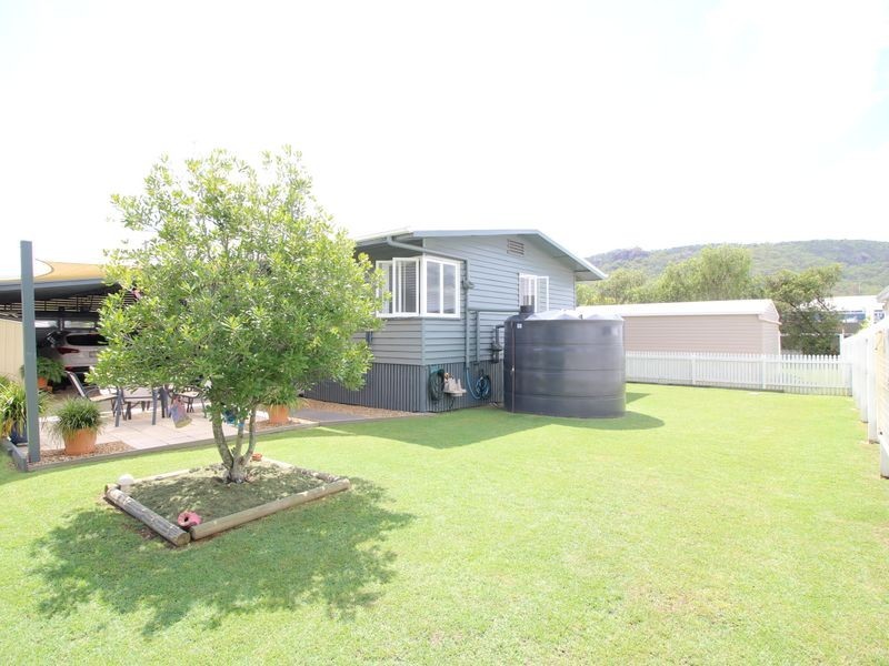 10 Pryde Street, Esk QLD 4312