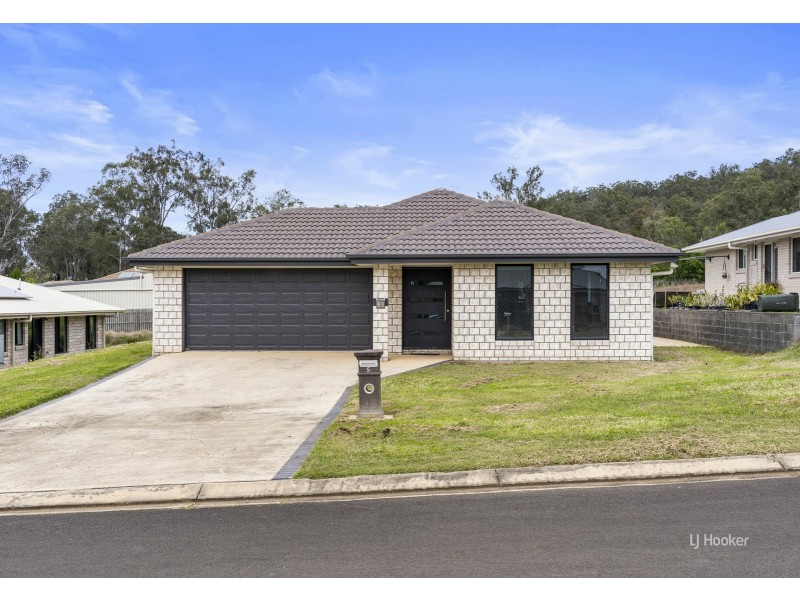 5 Jelica Place, Esk QLD 4312