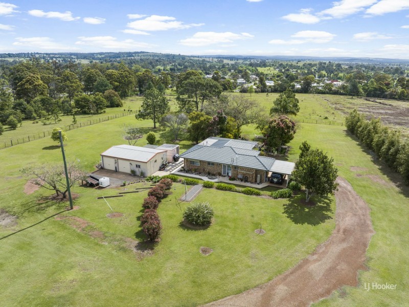 19 Reservoir Service Road, Blackbutt QLD 4306