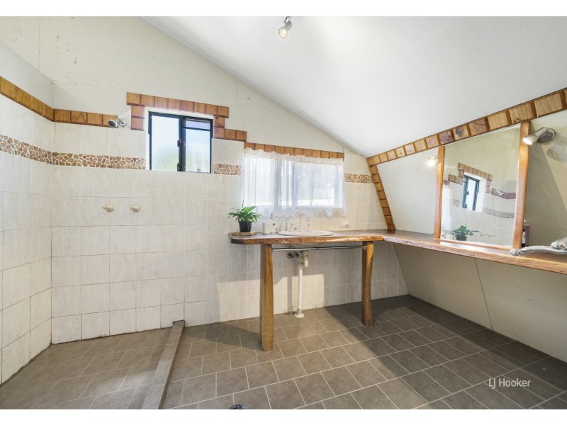 8367 D’Aguilar Highway, Moore QLD 4306