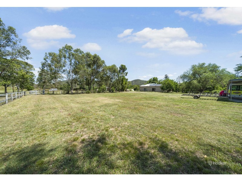 8367 D’Aguilar Highway, Moore QLD 4306
