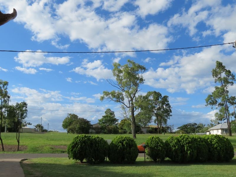 66 Eskdale Road, Toogoolawah QLD 4313