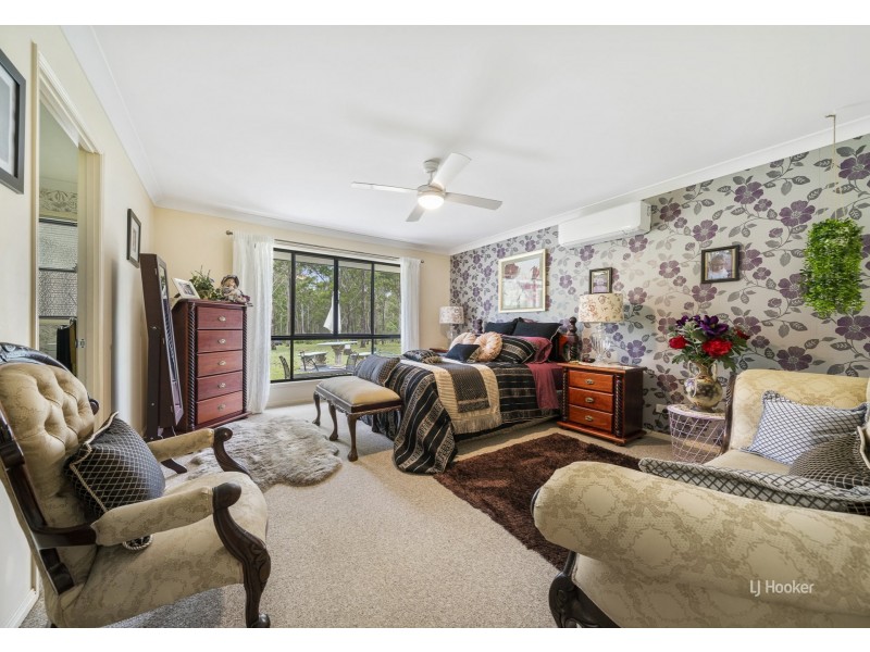 9 Hardgrave Road, Benarkin North QLD 4306