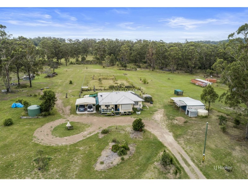 854 Old Esk Road, Taromeo QLD 4306
