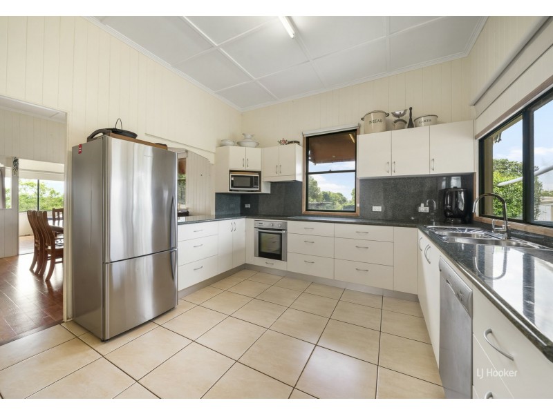 142 Greenhills Drive, Blackbutt QLD 4306