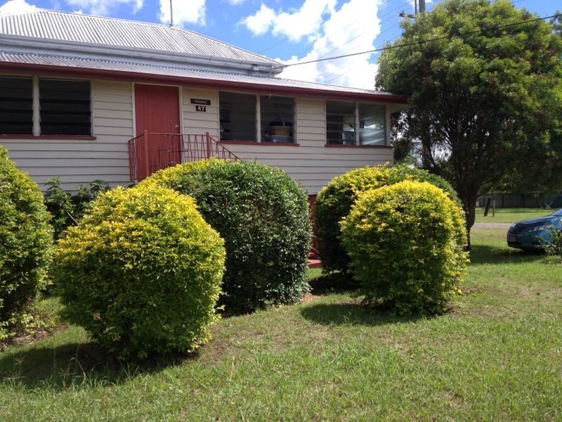 47 Charles street, Toogoolawah QLD 4313