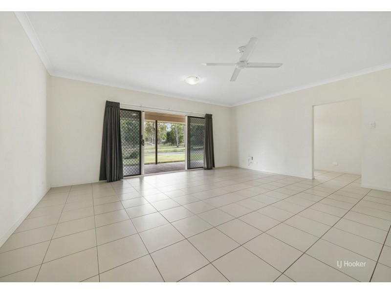 189 Edinburgh Drive, Mount Hallen QLD 4312