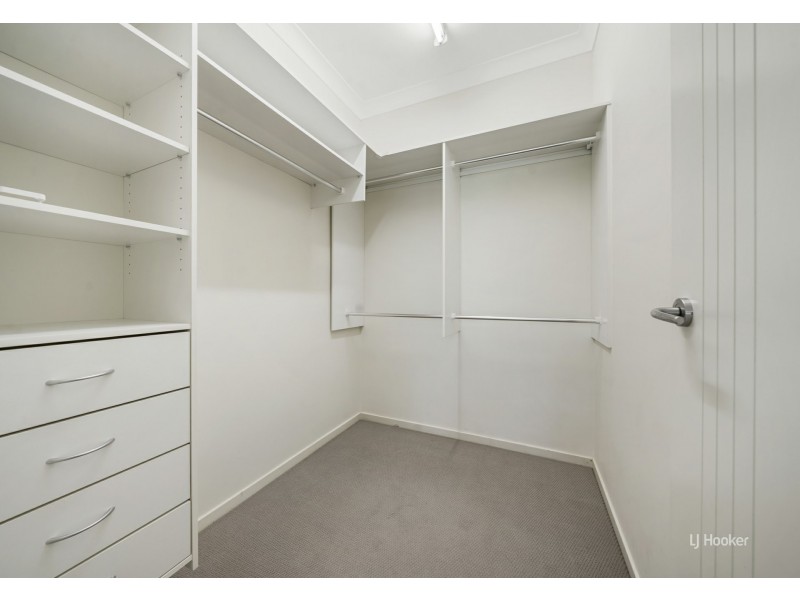 189 Edinburgh Drive, Mount Hallen QLD 4312