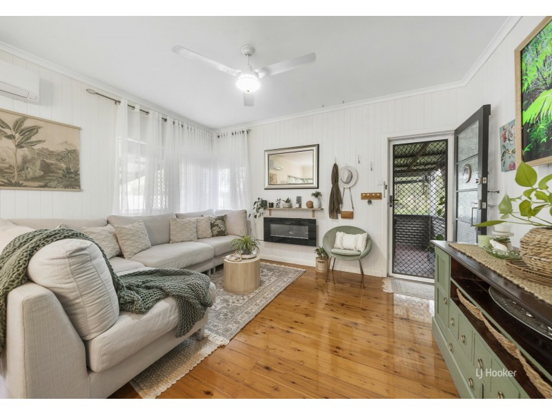 25 Burrows Street, Moore QLD 4306