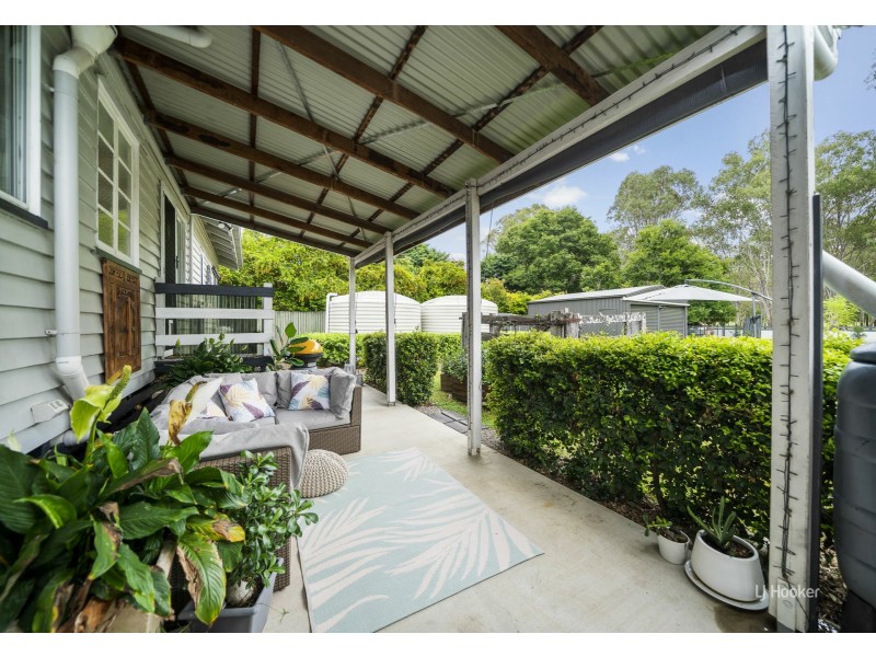 25 Burrows Street, Moore QLD 4306
