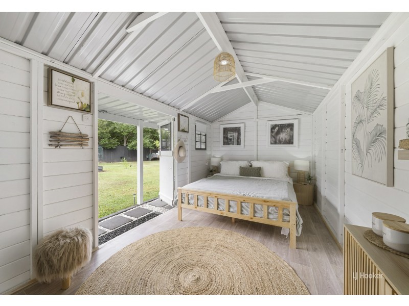 25 Burrows Street, Moore QLD 4306