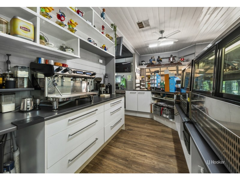 28 George Street, Linville QLD 4306