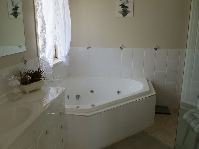 Mount Hallen QLD 4312