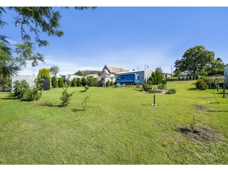 54 David Street, Linville QLD 4306