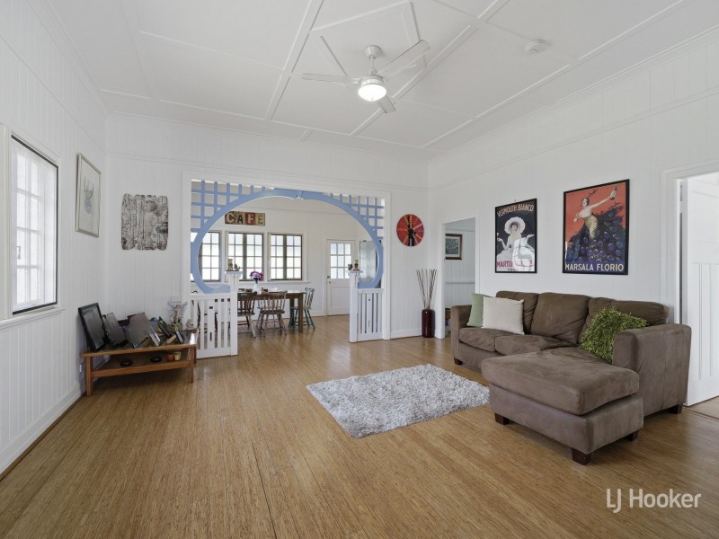 6 Cairnscroft Street, Toogoolawah QLD 4313