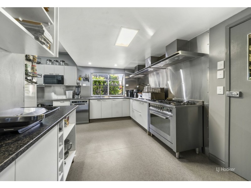 28 George Street, Linville QLD 4306