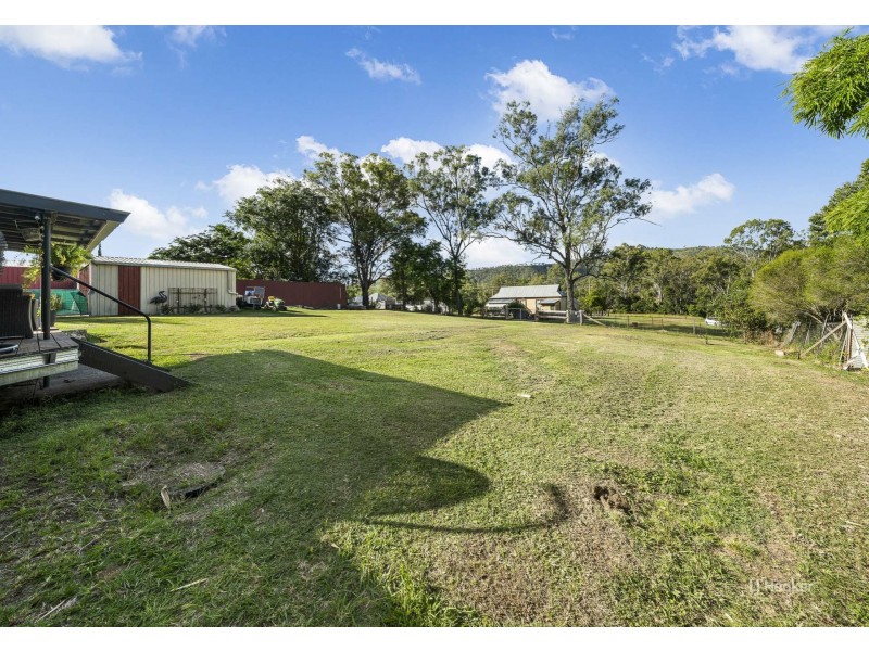 28 George Street, Linville QLD 4306