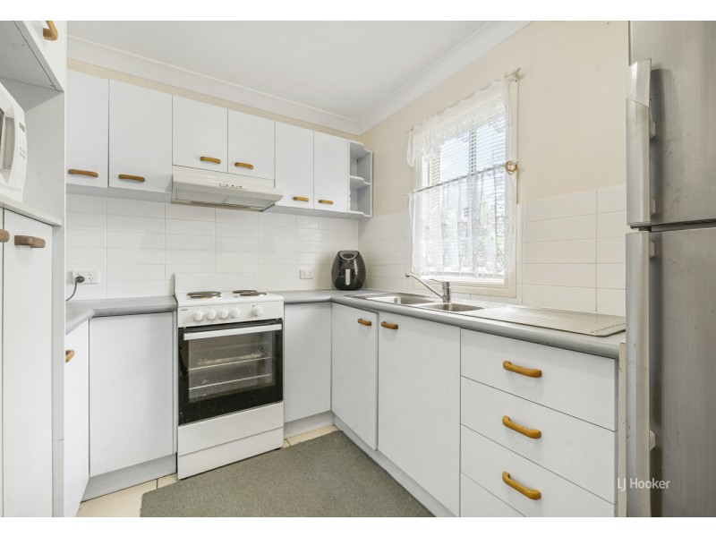 25 Dingyarra Street, Toogoolawah QLD 4313