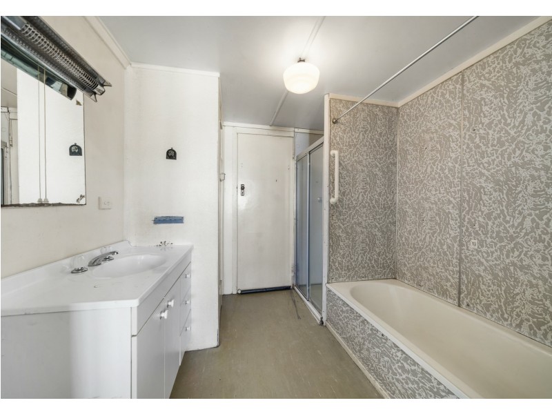 15 Graham Street, Kilcoy QLD 4515