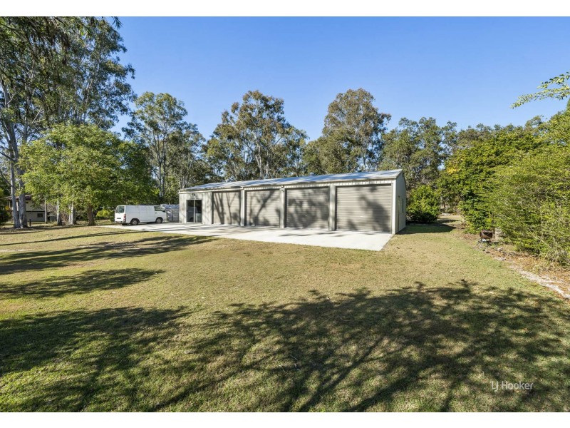 123 Cedar Avenue, Esk QLD 4312