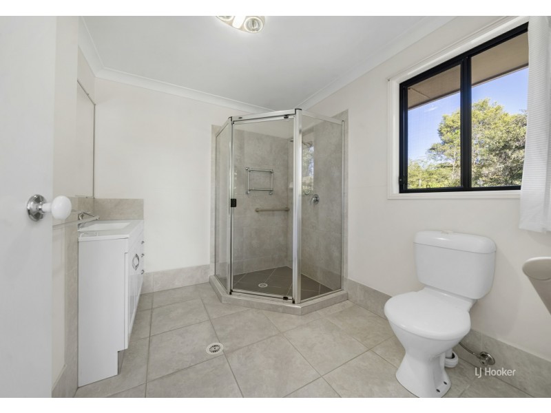 123 Cedar Avenue, Esk QLD 4312