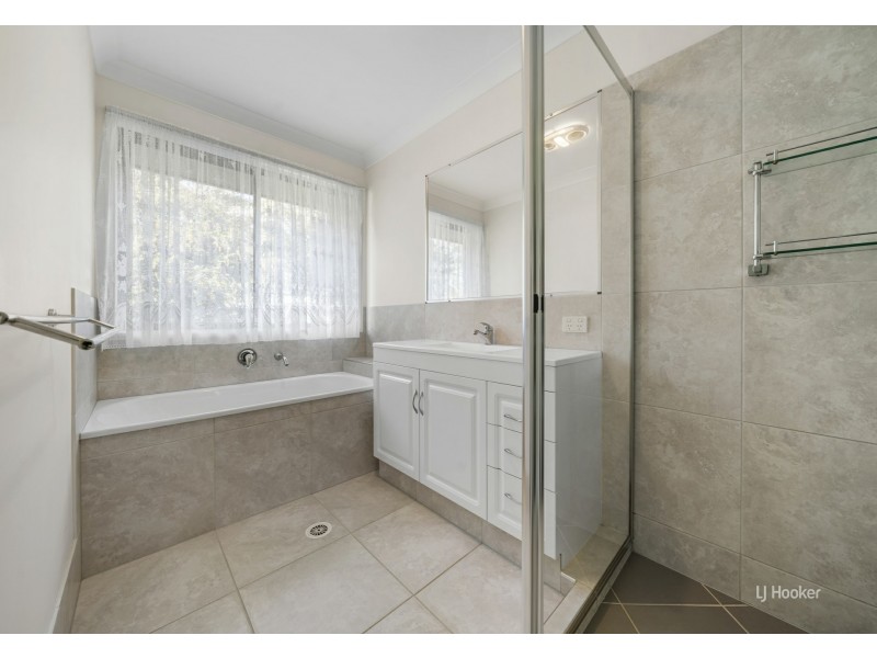 123 Cedar Avenue, Esk QLD 4312