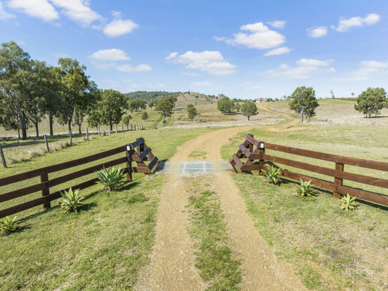 98 Angledale Lane, Toogoolawah QLD 4313