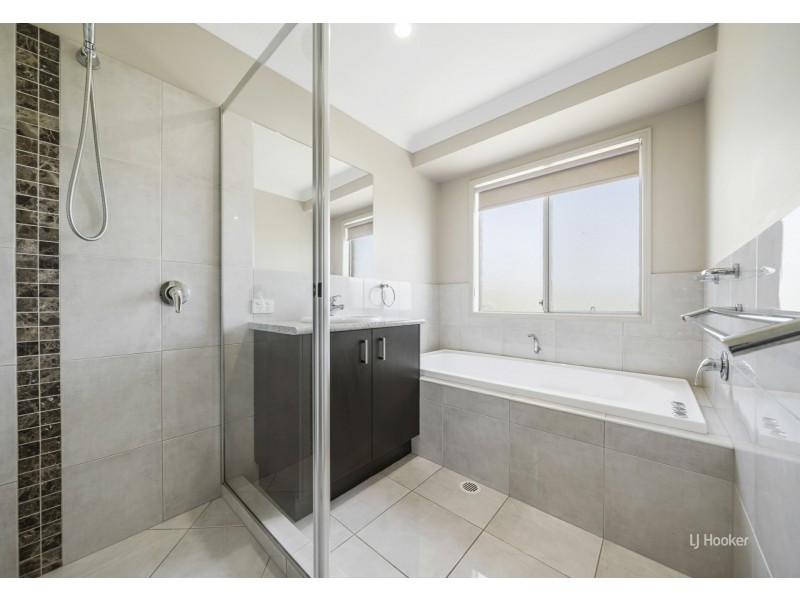 98 Angledale Lane, Toogoolawah QLD 4313